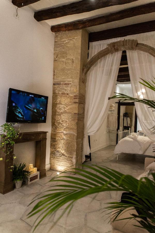 Arc Home Cagliari Bagian luar foto