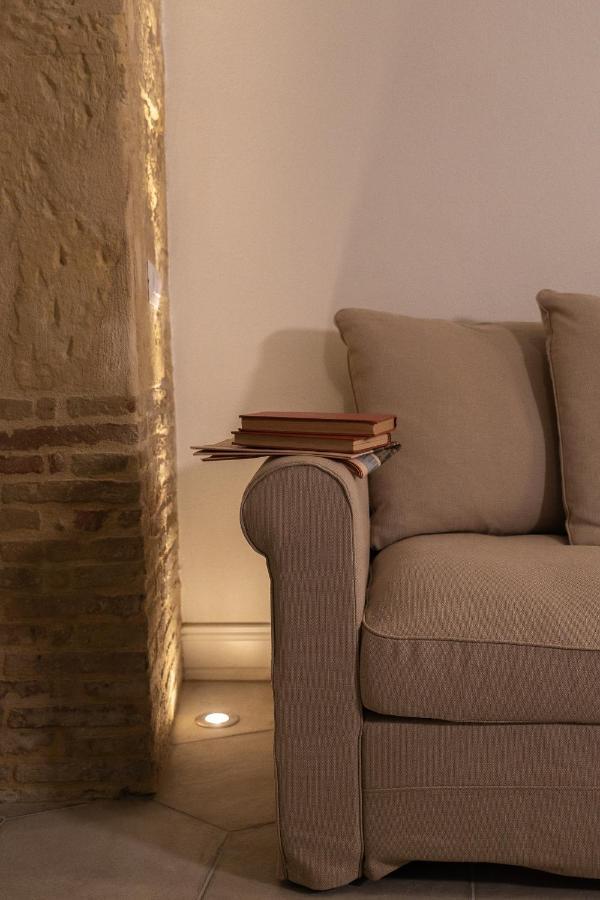 Arc Home Cagliari Bagian luar foto