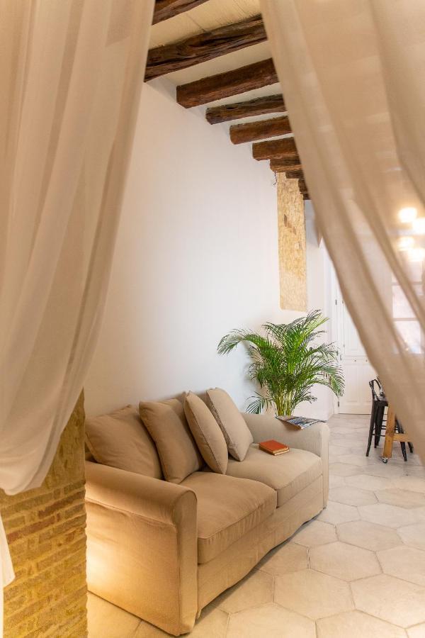 Arc Home Cagliari Bagian luar foto